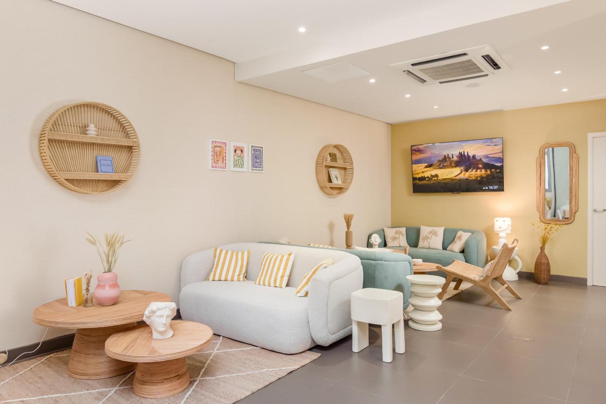Urban Riviera Juan Les Pins - Queen Room Екстериор снимка